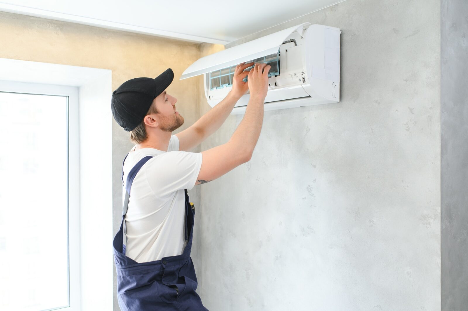 service-image